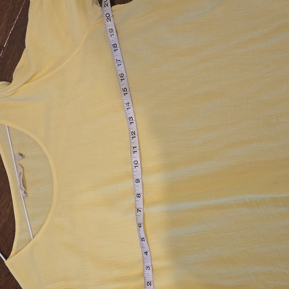 🔥Soft Surroundings Yellow Siesta Key 3/4 Sleeve Top - Picture 5 of 9